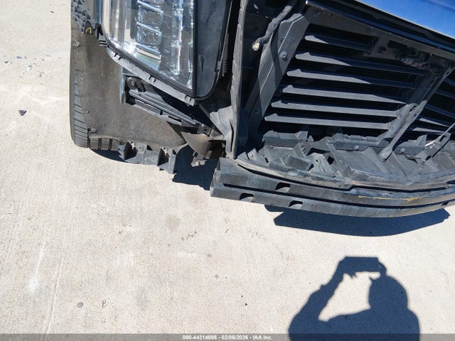 1GYS3BKJXKR132841 Cadillac Escalade Luxury