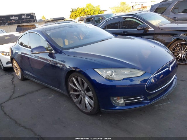 2016 TESLA MODEL S 5YJSA1E22GF128953 Photo 0