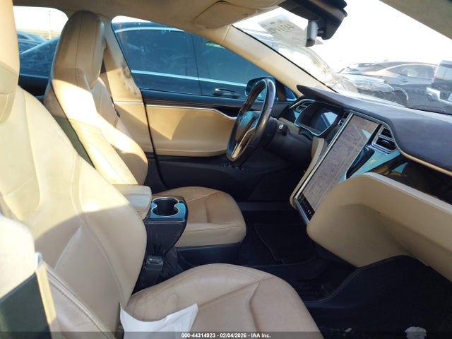 2016 TESLA MODEL S 5YJSA1E22GF128953 Photo 4