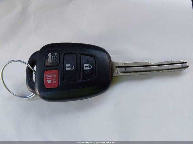 5YFBURHE6EP117984 Toyota Corolla S Plus