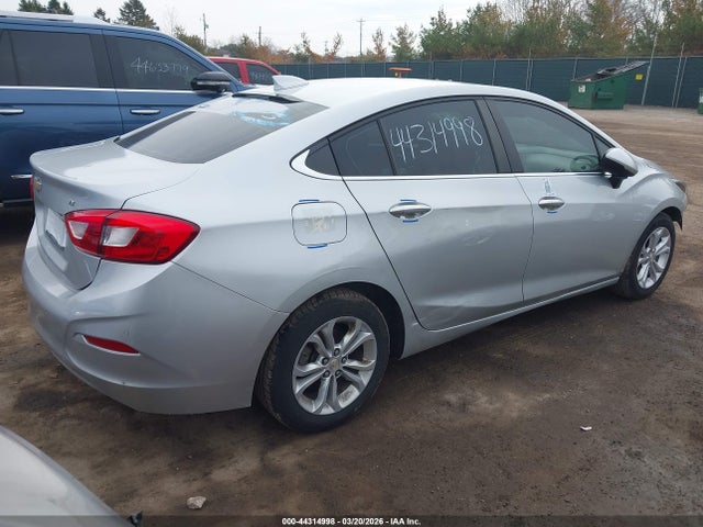 2019 CHEVROLET CRUZE 1G1BE5SM2K7111708 Photo 3