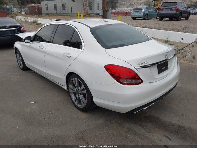 55SWF4JB8JU277299 Mercedes-Benz C 300