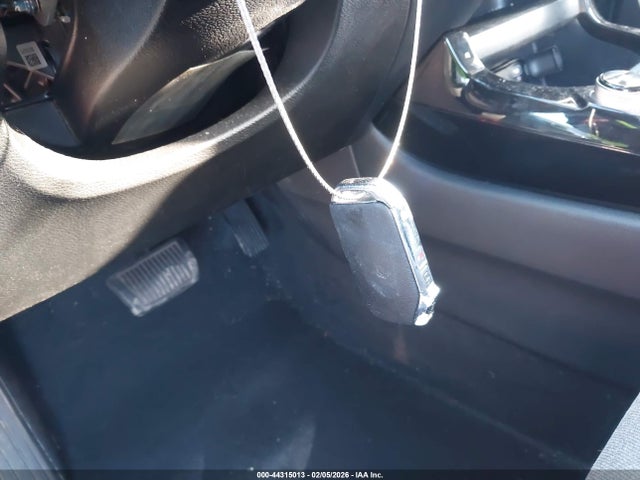 2023 KIA SELTOS KNDEU2AA5P7398336 Photo 10