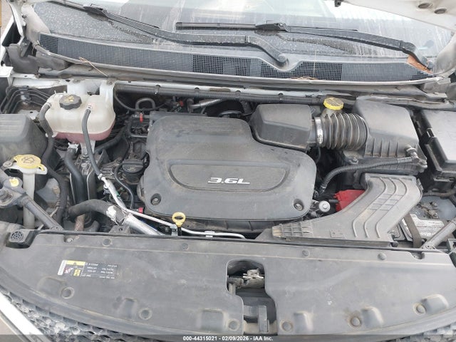 44315021 :رقم المزاد ، 2C4RC1DG1HR642921 vin ، 2017 Chrysler Pacifica Touring مزاد بيع
