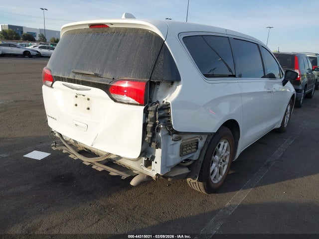44315021 :رقم المزاد ، 2C4RC1DG1HR642921 vin ، 2017 Chrysler Pacifica Touring مزاد بيع