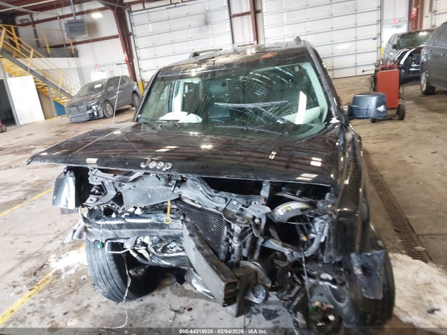 Продаж на аукціоні авто 2017 Jeep Patriot High Altitude 4x4, vin: 1C4NJRFB0HD196266, номер лоту: 44315028