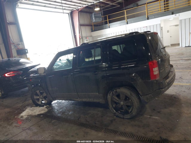 Продаж на аукціоні авто 2017 Jeep Patriot High Altitude 4x4, vin: 1C4NJRFB0HD196266, номер лоту: 44315028