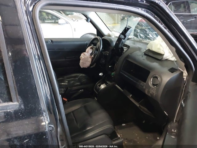 Продаж на аукціоні авто 2017 Jeep Patriot High Altitude 4x4, vin: 1C4NJRFB0HD196266, номер лоту: 44315028