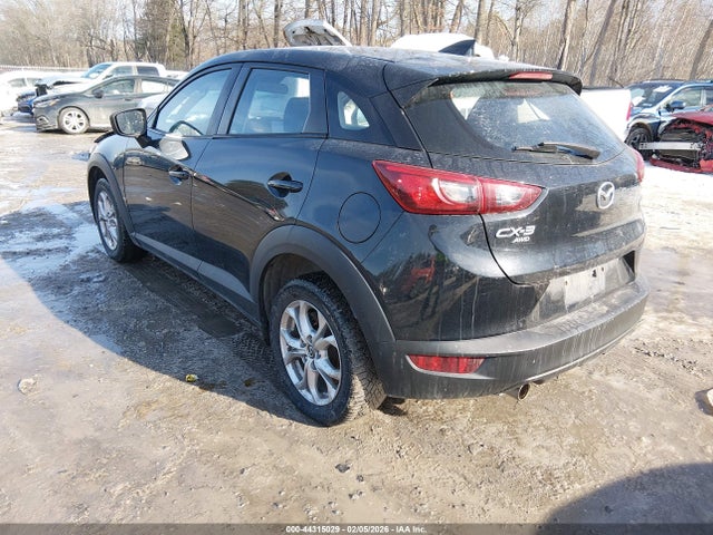 2018 MAZDA CX-3 JM1DKFB78J0316126 Photo 2