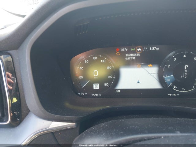 2018 VOLVO XC60 LYV102RK8JB083699 Photo 6
