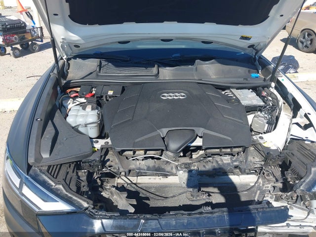 2022 AUDI Q8 WA1AVBF16ND016375 Photo 9