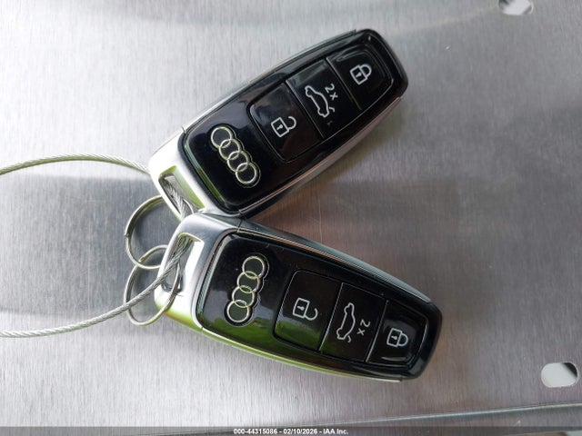 2022 AUDI Q8 WA1AVBF16ND016375 Photo 10