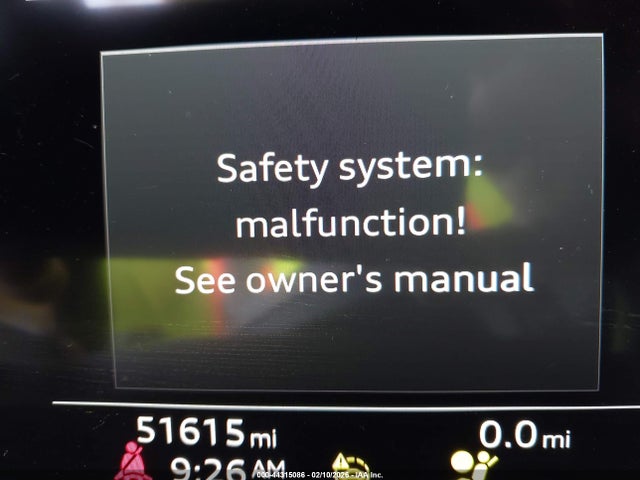 2022 Audi Q8 Premium 55 Tfsi Quattro Tiptronic მანქანა იყიდება აუქციონზე, vin: WA1AVBF16ND016375, აუქციონის ნომერი: 44315086