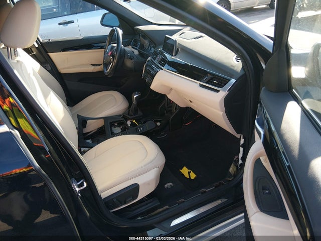 WBXHT3C33J5K30558 BMW X1 Xdrive28i