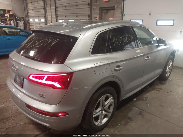 2018 AUDI Q5 WA1BNAFY0J2024697 Photo 3