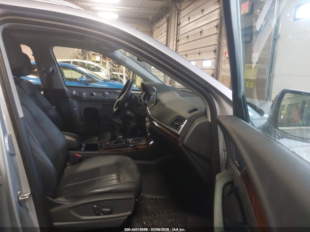 2018 AUDI Q5 WA1BNAFY0J2024697 Photo 4