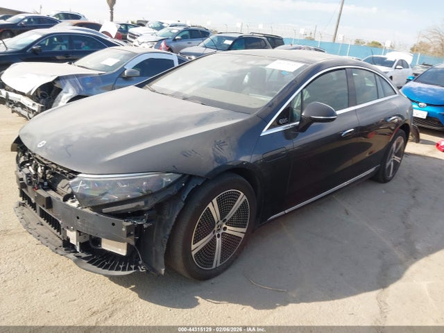 2023 MERCEDES-BENZ EQS 450+ W1KCG2DB3PA035674 Photo 1