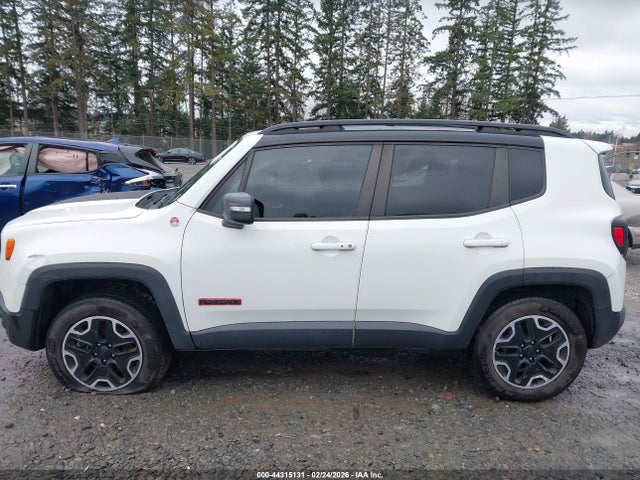 ZACCJBCB1HPF64975 Jeep Renegade Trailhawk 4x4
