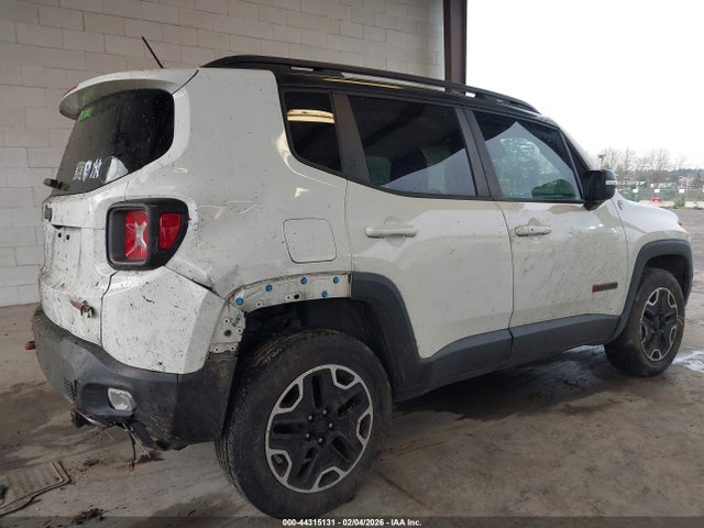 ZACCJBCB1HPF64975 Jeep Renegade Trailhawk 4x4