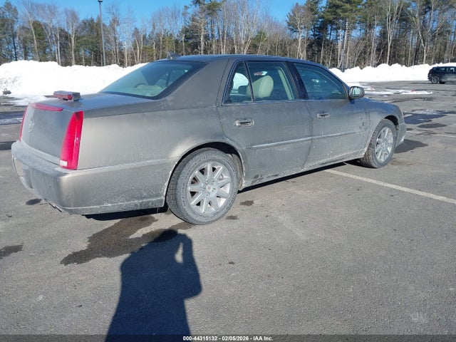 2011 CADILLAC DTS 1G6KH5E65BU105577 Photo 3