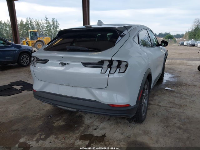 Ford Mustang Mach-e Select 2022 3FMTK1RMXNMA44302 Image 4