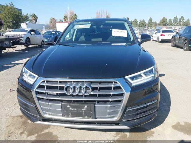 WA1BNAFY1K2077250 Audi Q5 45 Premium