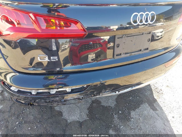 WA1BNAFY1K2077250 Audi Q5 45 Premium