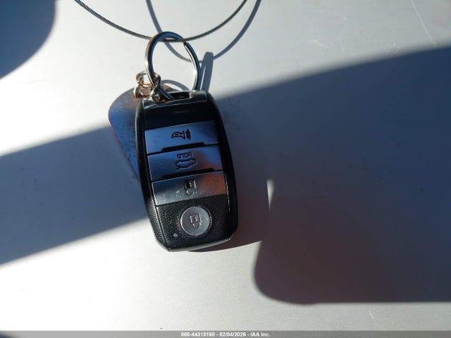 KNAFZ5A37G5592951 KIA FORTE SX