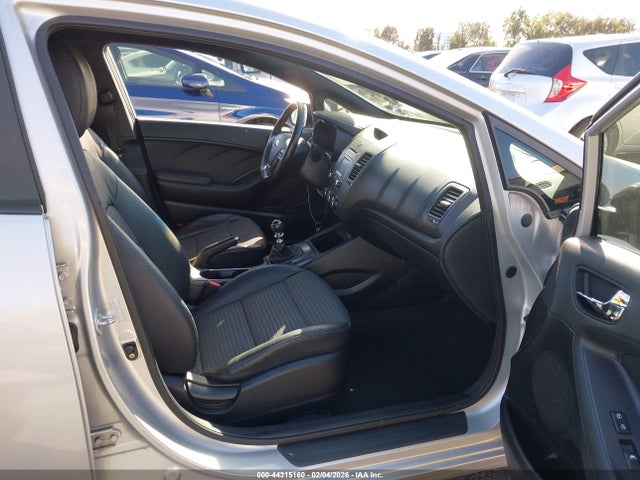 KNAFZ5A37G5592951 KIA FORTE SX