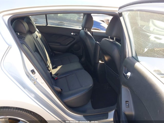 KNAFZ5A37G5592951 KIA FORTE SX
