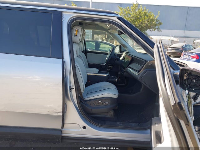 Rivian R1s Launch Edition 2023 7PDSGABL2PN020256 Image 5