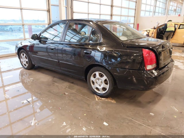 2003 HYUNDAI ELANTRA KMHDN45D83U621310 Photo 2
