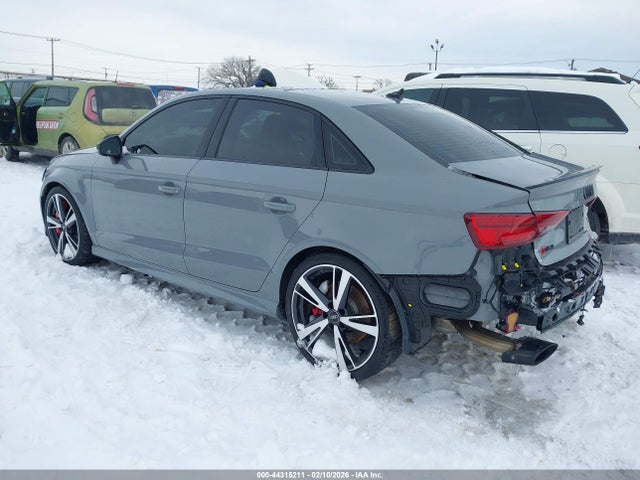 2020 AUDI RS 3 WUABWGFF2LA904560 Photo 2