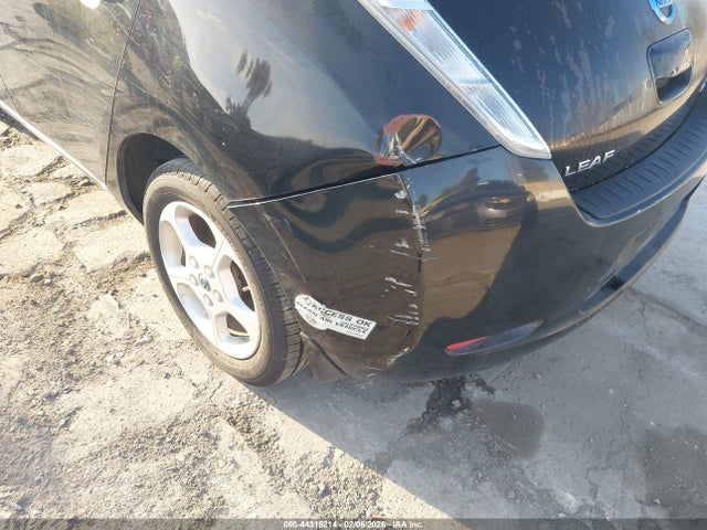 2013 NISSAN LEAF 1N4AZ0CP6DC402098 Photo 5