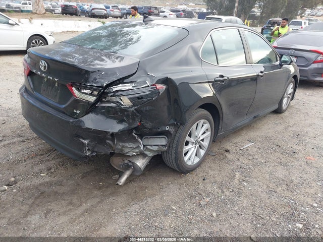 Toyota CAMRY LE 2023 4T1C11AK7PU181175 Image 4