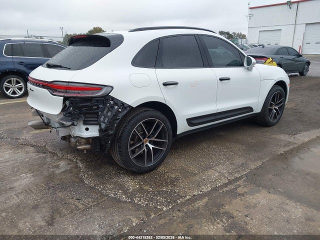 2022 PORSCHE MACAN WP1AA2A55NLB11283 Photo 3
