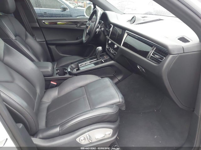 2022 PORSCHE MACAN WP1AA2A55NLB11283 Photo 4