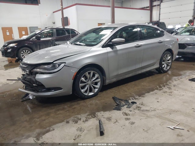 Aukcja sprzedaży 2016 Chrysler 200 S, vin: 1C3CCCDG0GN100632, numer aukcji: 44315286