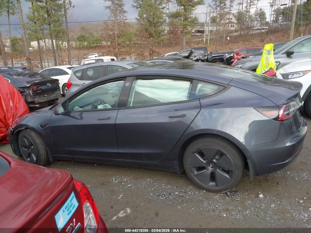 44315288 :رقم المزاد ، 5YJ3E1EB6NF197196 vin ، 2022 Tesla Model 3 Long Range Dual Motor All-wheel Drive مزاد بيع