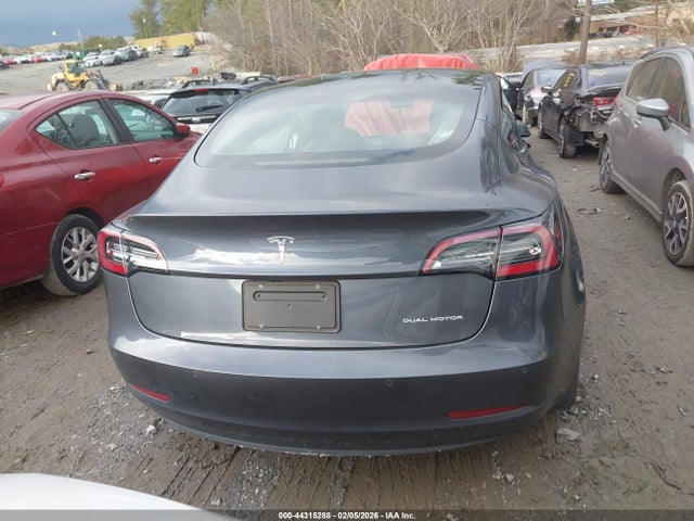 44315288 :رقم المزاد ، 5YJ3E1EB6NF197196 vin ، 2022 Tesla Model 3 Long Range Dual Motor All-wheel Drive مزاد بيع