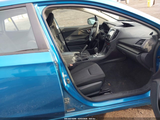 4S3GTAA66J3708994 Subaru Impreza 2.0i