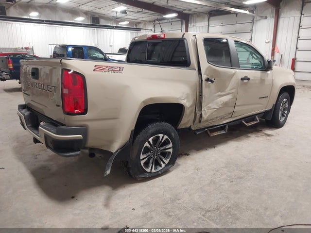 44315300 :رقم المزاد ، 1GCGTDEN0N1330482 vin ، 2022 Chevrolet Colorado 4wd  Short Box Z71 مزاد بيع