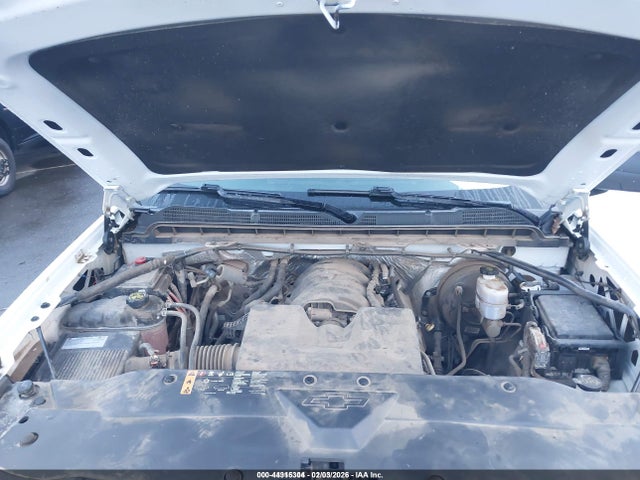 3GCUKNEH8JG138664 Chevrolet Silverado 1500 Wt