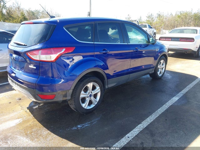 1FMCU0GX7FUB24803 Ford ESCAPE SE