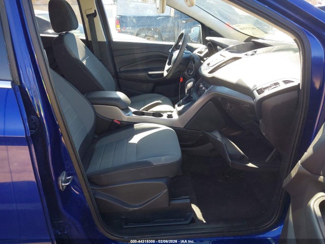 1FMCU0GX7FUB24803 Ford ESCAPE SE