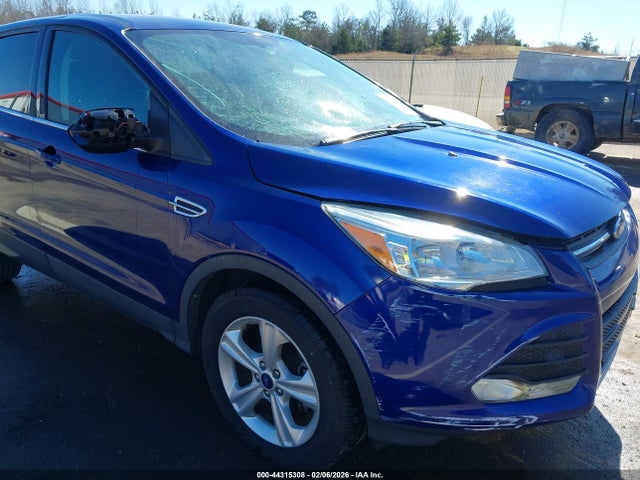1FMCU0GX7FUB24803 Ford ESCAPE SE