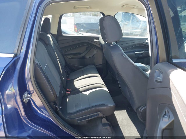 1FMCU0GX7FUB24803 Ford ESCAPE SE