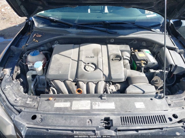 2012 Volkswagen Passat 2.5l Se მანქანა იყიდება აუქციონზე, vin: 1VWBH7A38CC093028, აუქციონის ნომერი: 44315313