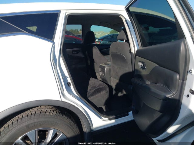 5N1AZ2MG1HN185781 Nissan MURANO S