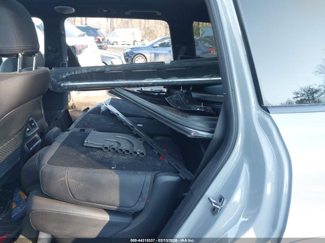 Продажа на аукционе авто 2024 Mercedes-benz Gls 450 4matic, vin: 4JGFF5KE0RB124894, номер лота: 44315337